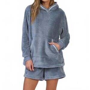 NEW DYLAN cozy hooded pullover in denim